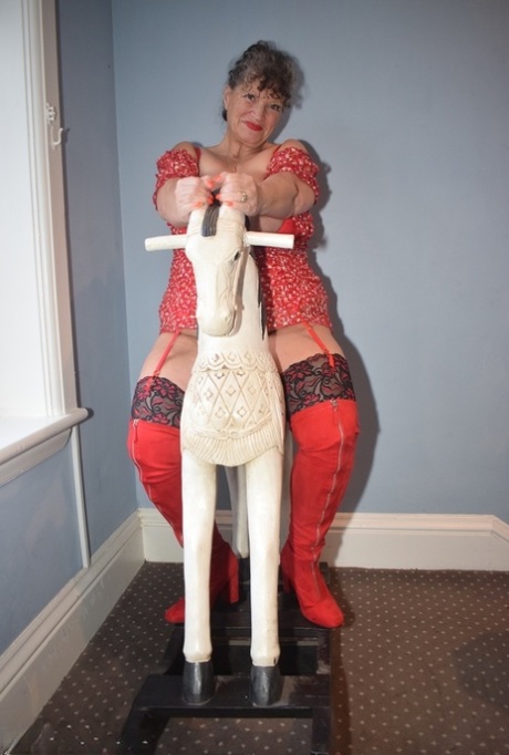 Fat granny shows her huge boobs and big ass in over the knee boots