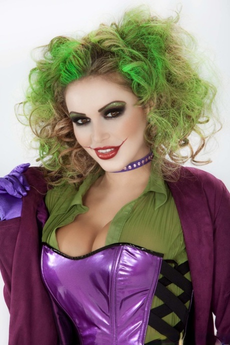 Big boobed cosplay sluts Dylan Ryder and Gemma Massey share a Joker's dick