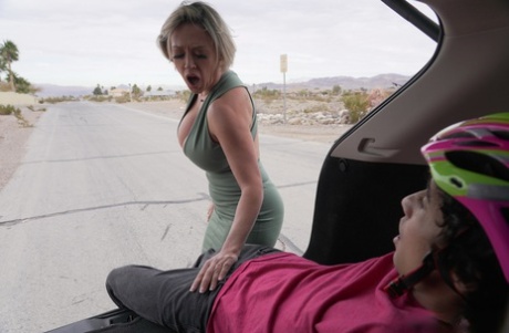 MILF with big tits Dee Williams gives a BJ before riding a guy's face and dick